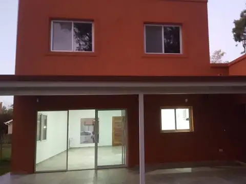 La Angelica, Pilar Calle Guido Km 100