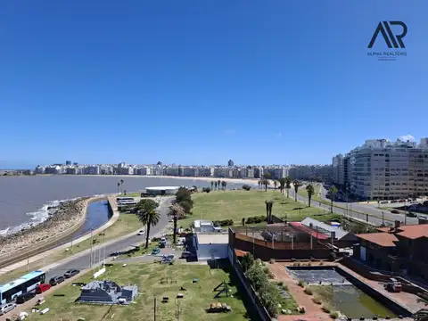 Apartamento en venta de 3 dormitorios en Puerto Buceo