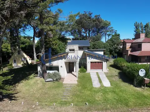 Casa 3 Dormitorios en Venta en Pinamar Zona Norte