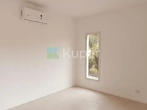 Casa en Alquiler en Ayres Plaza, USD 2.700