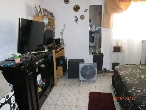 Av. Velez Sarsfield 400, Piso 4