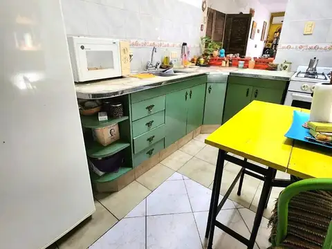 Depto Tipo Casa en Venta en Castelar Sur, USD 64.000