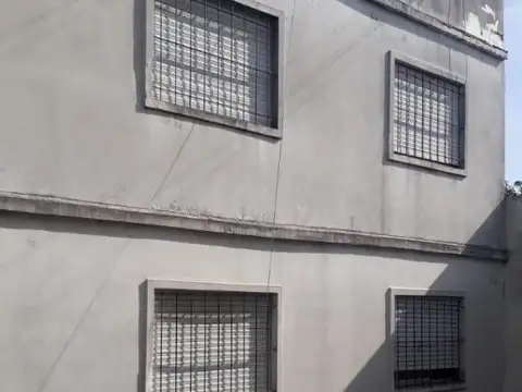 VENTA - 8 DTOS. 2 AMB CON RENTA  - PARA INVERSION -SAN JUSTO