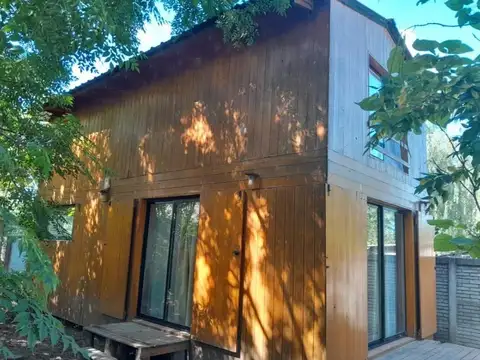 Casa en  venta, tipo cabaña en Cañuelas a metros de la R205