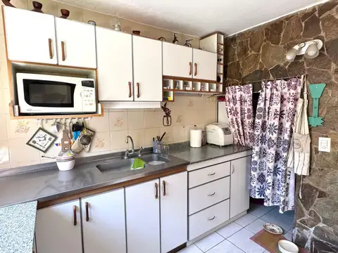 Depto Tipo Casa en Venta con 1 cocheras