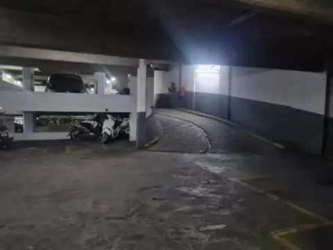 Bartolomé Mitre e/ Paraná y Uruguay