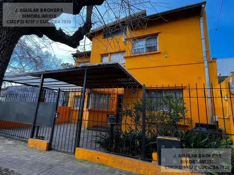 Casa 6 ambientes con 3 baños