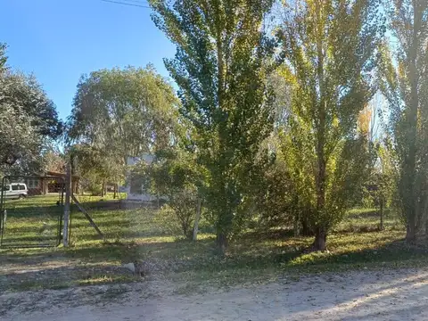 (A TERMINAR) QUINTA EN RIO DE LA PLATA AL 2600 - LOTE DE 2900 M2 QUINCHO CON DORMITORIO Y BAÑO