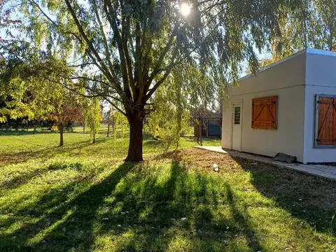 (A TERMINAR) QUINTA EN RIO DE LA PLATA AL 2600 - LOTE DE 2900 M2 QUINCHO CON DORMITORIO Y BAÑO