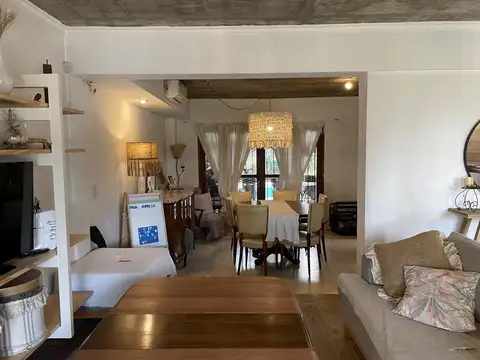 Intendente Dastuguel al 4000