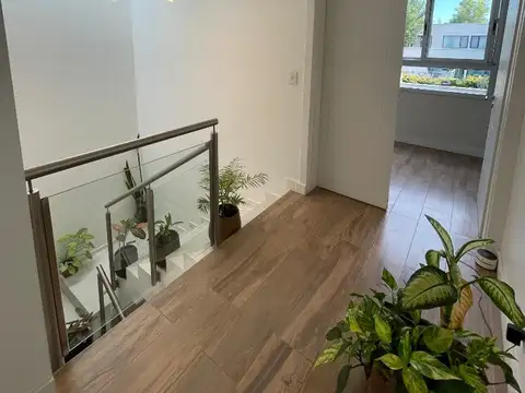 CASA EN VENTA BARRIO LOS BERROS II