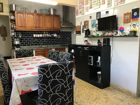 Alvarez Thomas  al 2700