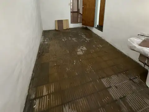 PILAR 1200, Piso PB