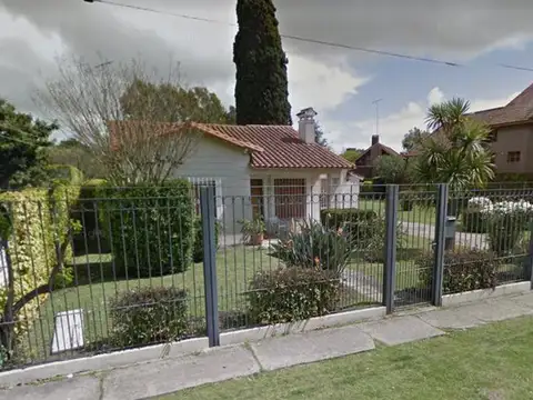 Terreno en venta - 2677mts2 - Manuel B Gonnet