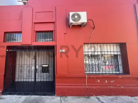 Llavallol 3300, Piso 0