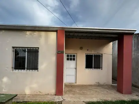 VENTA CASA 2 DORMITORIOS HUMBOLDT