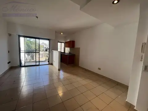 Depto Tipo Casa en Alquiler 14 años