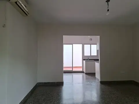 Depto Tipo Casa en Alquiler al Suroeste