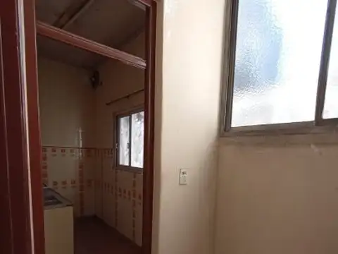 Depto Tipo Casa 9 ambientes con 3 baños