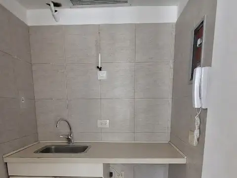 2 amb con escritorio (vivienda o apto profesional)