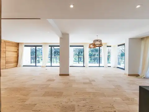 Departamento en Alquiler de 4 ambientes
