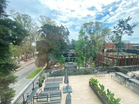 OFICINA EN VENTA :: PARQUE LELOIR : THAYS : 136m2