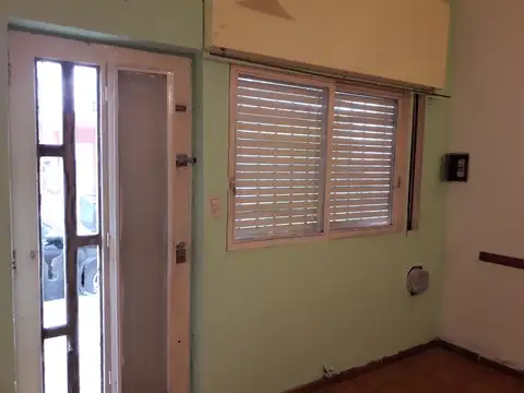 Departamento en Alquiler en Villa Ballester, $ 450.000