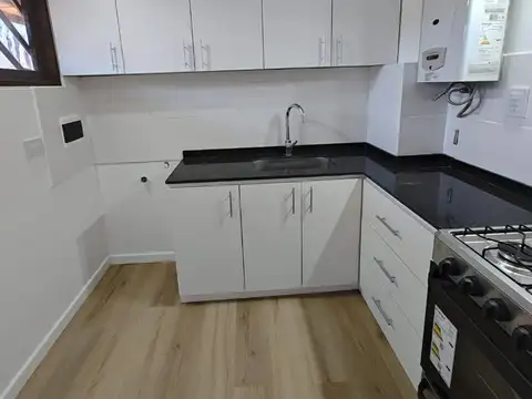 Buchardo 1700, Piso 2