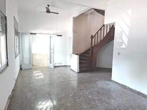 Depto Tipo Casa en Venta de 3 dormitorios