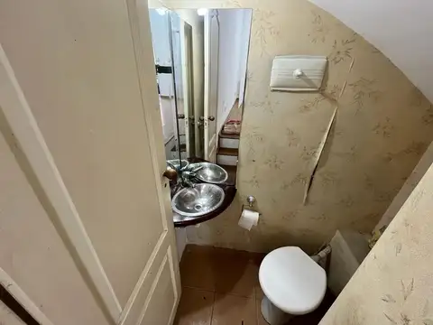 Depto Tipo Casa en Venta de 4 ambientes