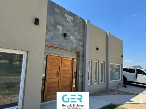 Venta Casa 5 Ambientes A Estrenar a La Laguna En La Alameda