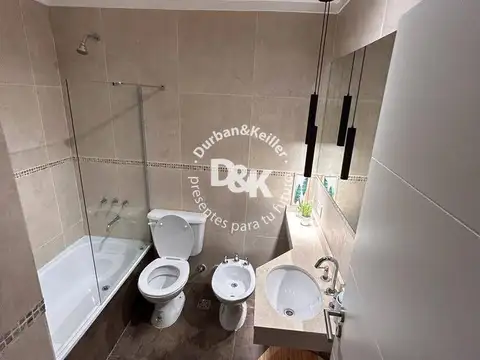 Departamento en Alquiler con 1 cocheras