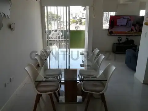 Venta Impecable 3 Amb al Frente con Cochera El Corazón de Santos Lugares