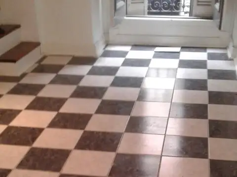 Avenida Hipólito Yrigoyen 700, Piso 3
