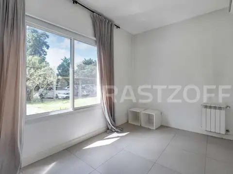 Casa en Alquiler en Farm Club, USD 1.900