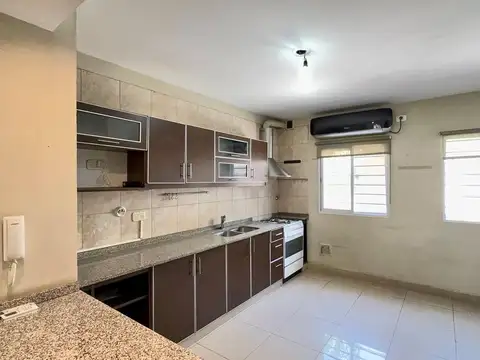 Depto Tipo Casa en Venta en Florida, USD 238.000