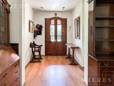 Casa 4 ambientes con 3 baños