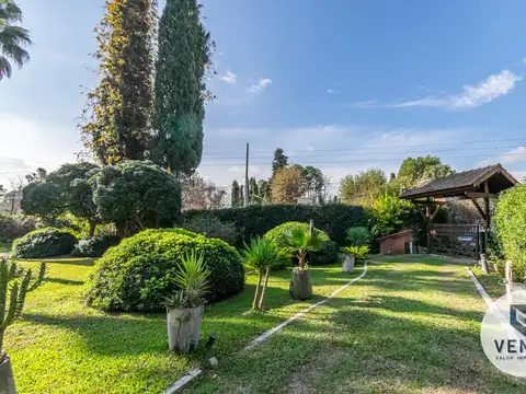 Casa 6 ambientes con 3 baños