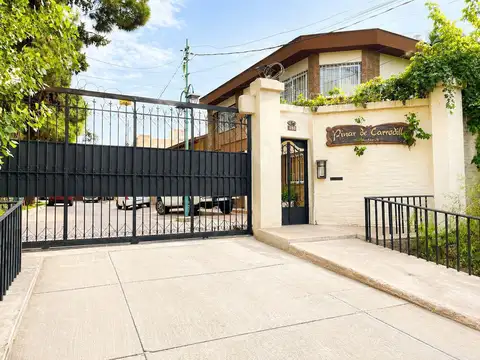 Casa en venta en pinar de carrodilla, godoy cruz