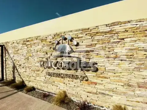 Terreno con Pileta  B° Privado Cinco Soles 