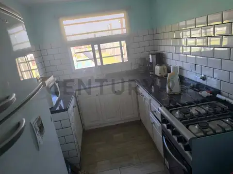 VENTA CASAQUINTA con Piscina en Domselaar -Partido San Vicente