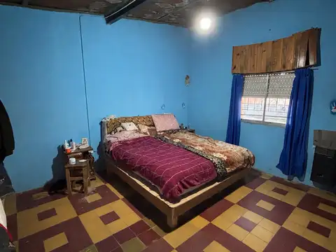 Venta casa de 4 ambientes en Ranchos con gran potencial de renovación