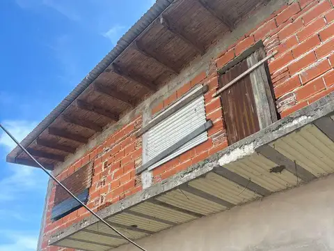 Depto Tipo Casa 10 ambientes con 4 baños