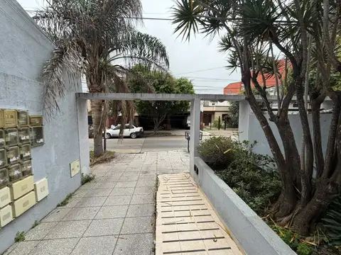 Enrique Marengo 3600, Piso 2