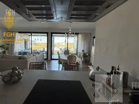 Casa en Venta en El Naudir, USD 380.000
