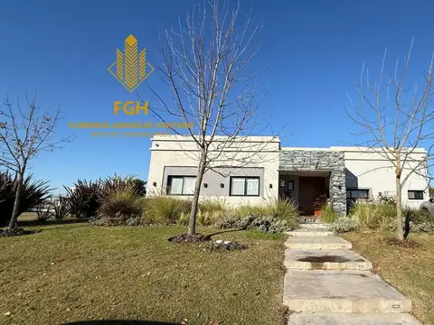 Casa a la Laguna - Gran espejo de Agua