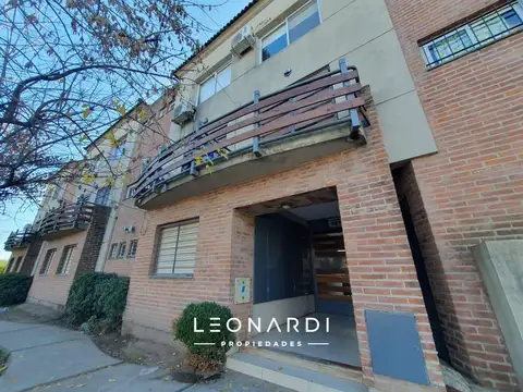 Las Heras 981, 1º Piso
