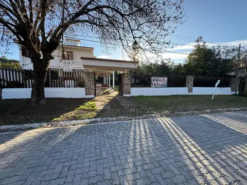 Vendo hermosa casa en San Lorenzo , Salta  