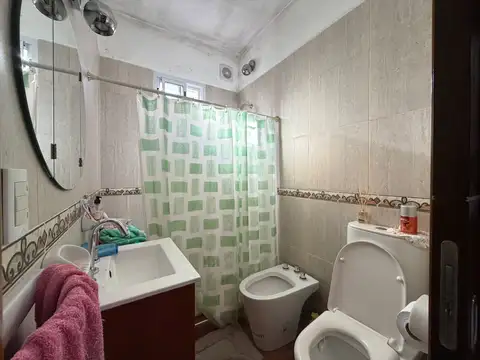 CASA MULTIFAMILIAR EN VILLA ADELINA- VENTA EN BLOCK