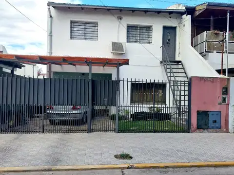 CASA MULTIFAMILIAR EN VILLA ADELINA- VENTA EN BLOCK